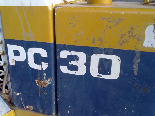 ขายรถแบคโฮพร้อมเทเลอร์แยกกันก็ขายครับ พร้อมใช้สุดสุด