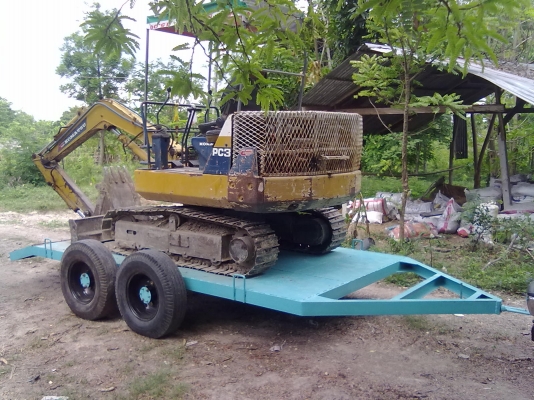 ขายรถแบคโฮพร้อมเทเลอร์แยกกันก็ขายครับ พร้อมใช้สุดสุด