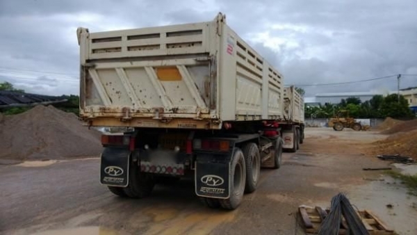 รถฮีโน่ 10 ล้อดั๊ม 380 แรงม้า ปี 53 ( ขายแม่ลูก )  สนใจติดต่อ 081 - 6079515