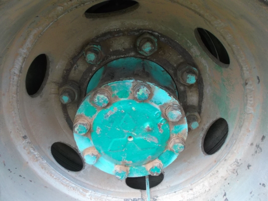 ขายด่วนรถสิบล้อ2เพลาดรั้มหลงTDเครือง195แรงม้า