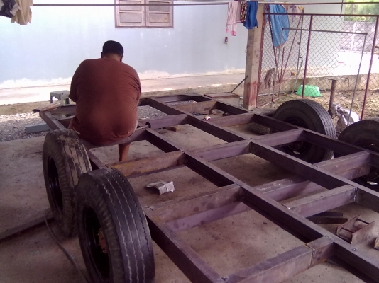 ขายเทเลอร์ลากรถแบกโฮหรือรถเกี่ยวข้าว ลดราคาเหลือ 50000บาท