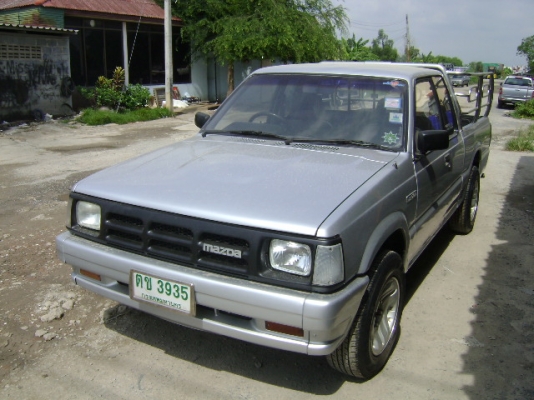 ขาย MAZDA b2500 เครื่อง อีซุซุฝาดำ พาวเวอร์โรงงานแท้ฯ  1996  สีเทา เกียร์ธรรมดา