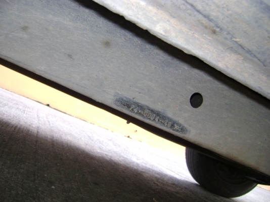 ขาย MAZDA b2500 เครื่อง อีซุซุฝาดำ พาวเวอร์โรงงานแท้ฯ  1996  สีเทา เกียร์ธรรมดา