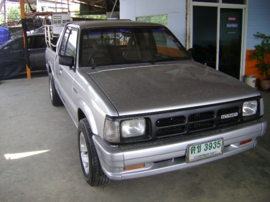 ขาย MAZDA b2500 เครื่อง อีซุซุฝาดำ พาวเวอร์โรงงานแท้ฯ  1996  สีเทา เกียร์ธรรมดา