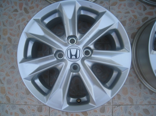 ขายล้อแม็กเดิม Honda jazz 15"x5.5" et45 4รู100 (081-3747940)