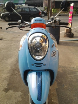 ปรับราคาลดกระหน่ำ New Scoopy – i S12 ล้อแม็กซ์ รถ 6 เดือนสวยจริง ปรับราคาลดกระหน่ำ New Scoopy – i S12 ล้อแม็กซ์ รถ 6 เดือนสวยจริง