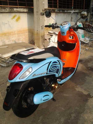 ปรับราคาลดกระหน่ำ New Scoopy – i S12 ล้อแม็กซ์ รถ 6 เดือนสวยจริง ปรับราคาลดกระหน่ำ New Scoopy – i S12 ล้อแม็กซ์ รถ 6 เดือนสวยจริง