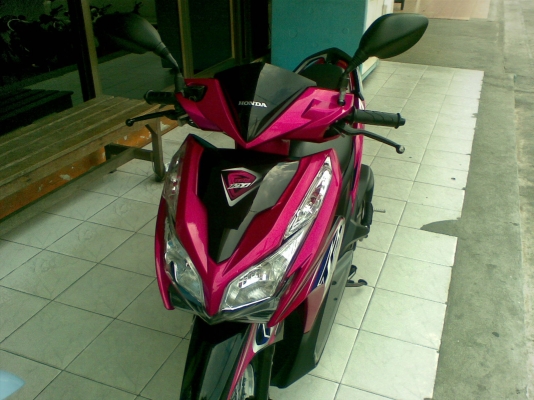 รุ่นใหม่ล่าสุด Click 125 i รถสวย 7เดือน ขายถูกๆ ลดได้ รุ่นใหม่ล่าสุด Click 125 i รถสวย 7เดือน ขายถูกๆ ลดได้