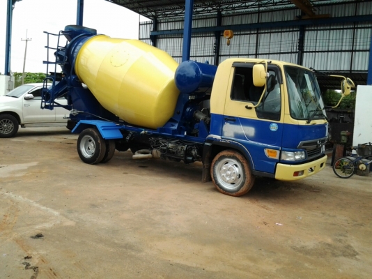 ขายรถโม่ปูน 4 คิว