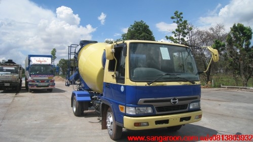 ขายรถโม่ปูน 4 คิว