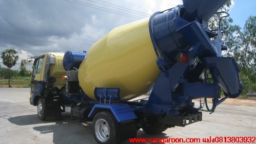 ขายรถโม่ปูน 4 คิว