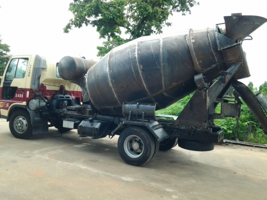 ขายรถโม่ปูน 4 คิว