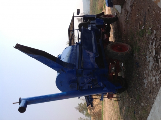 ขายรถนวดข้าว ข้าวโพด