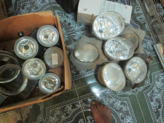 ขาย เสื้อไฟตัดหมอก Dmax ปี 2007 ขาย เสื้อไฟตัดหมอก Dmax ปี 2007