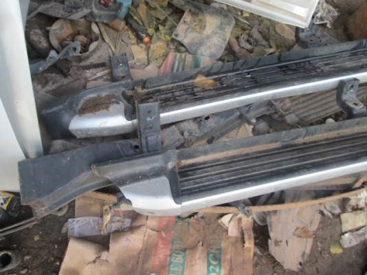 ขาย บันไดเสริม รถ Dmax all new / Vcross ขาย บันไดเสริม รถ Dmax all new / Vcross