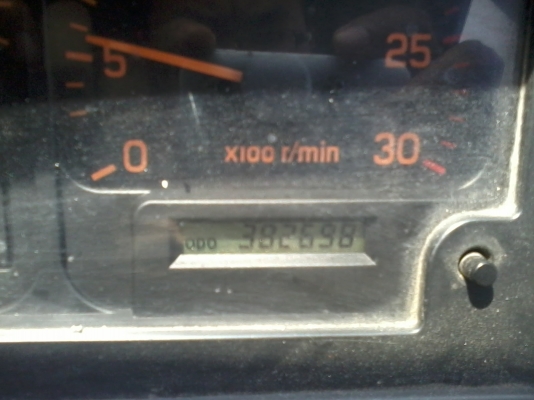 ขายด่วน Isuzu Deca Euro2 ปี49 (320 hp.) พร้อมหาง 12 ม.แบบ 3 เพลาของ รุ่งเจริญดีดล้อหน้าแบบถุงลม ยางเรเดียล ทั้งหัว-หาง ติดต่อ กร.082-2066244, 088-1123314