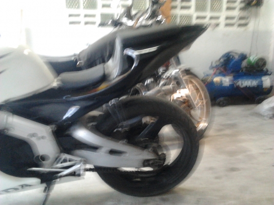 ขาย CBR 400 ปี 89  มี ทบ. ด่วนมากๆ 50000