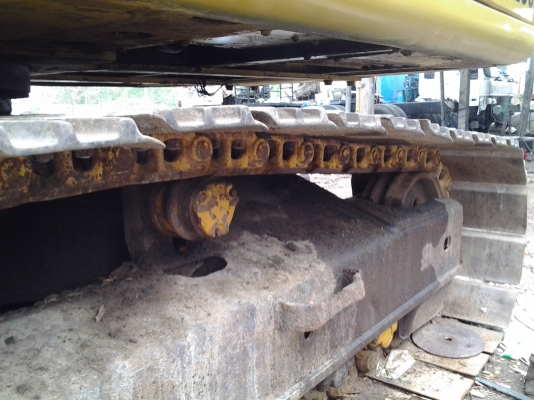 ขาย รถแบคโฮ KOMATSU PC200-6 นอก ซีเรียลสูง มีเล่มทะเบียน  พร้อมลุยงาน 087-2423041