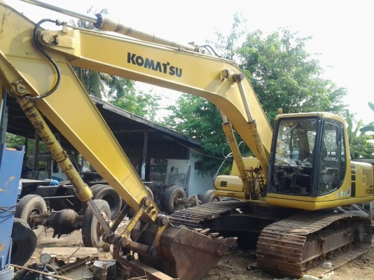ขาย รถแบคโฮ KOMATSU PC200-6 นอก ซีเรียลสูง มีเล่มทะเบียน  พร้อมลุยงาน 087-2423041