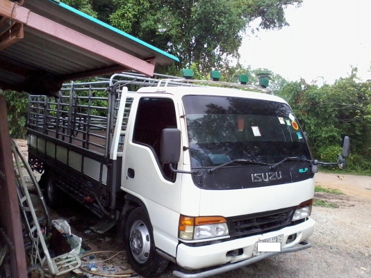 ขายด่วน Isuzu ELE NPL71L แบบกระบะวิ่งผักขยาว 4.5 ม.ติดต่อ กร.082-2066244 , 088-1123314