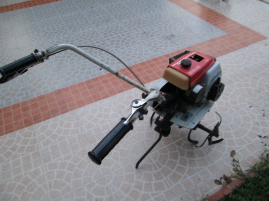 รหัส:13001145เครื่องพรวนดินG270L(2.7ps)ชุดพรวนดินกว้าง60cm.สภาพคัดมาสวยติดเครื่องง่ายwww.nihonmono.com