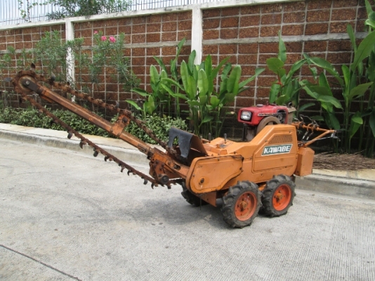 รหัส:13001105รถขุดร่องดินเดินตามใช้เครื่องดีเชลMITSUBISHI M85-016697ขนาด6.0PS.เสียงแน่นชั่วโมงทำงาน