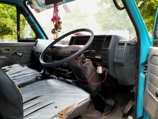 ขาย6ล้อ ISUZU 110 4BE1 ยกหัวได้เกียร์สั้น รถห้างแท้ ยาว 4.30 ม.พื้นเหล็กเรียบเสริมข้าง ขาย6ล้อ ISUZU 110 4BE1 ยกหัวได้เกียร์สั้น รถห้างแท้ ยาว 4.30 ม.พื้นเหล็กเรียบเสริมข้าง