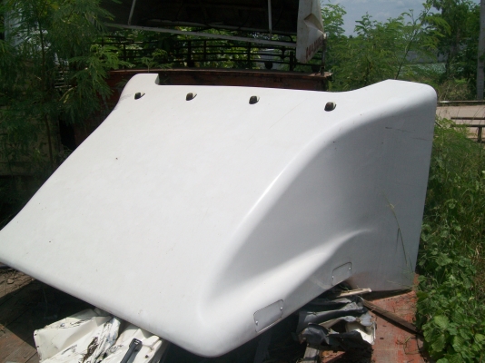 ขาย หมวกลู่ลม  ISUZU DECA ราคาถูก 081-1841924