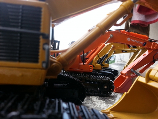 ขายโมเดลcatterpillar พร้อมส่งคับ โทรสอบถามตลอด24ช้วโมงคับ ขายโมเดลcatterpillar พร้อมส่งคับ โทรสอบถามตลอด24ช้วโมงคับ