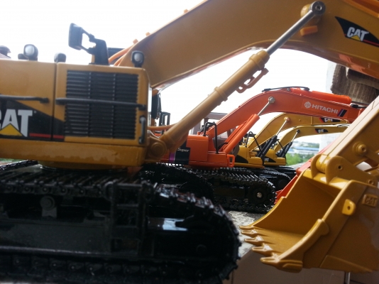 ขายโมเดลcatterpillar พร้อมส่งคับ โทรสอบถามตลอด24ช้วโมงคับ ขายโมเดลcatterpillar พร้อมส่งคับ โทรสอบถามตลอด24ช้วโมงคับ