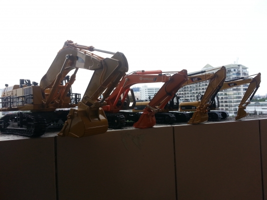 ขายโมเดลcatterpillar พร้อมส่งคับ โทรสอบถามตลอด24ช้วโมงคับ ขายโมเดลcatterpillar พร้อมส่งคับ โทรสอบถามตลอด24ช้วโมงคับ