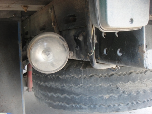 รับมัดจำแล้วครับ ขาย ISUZU NPR  ห้างแท้ ปี 37