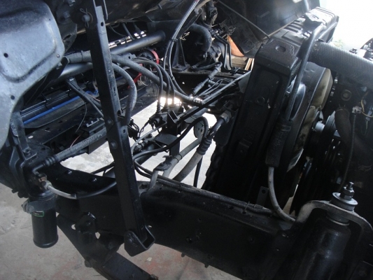 รับมัดจำแล้วครับ ขาย ISUZU NPR  ห้างแท้ ปี 37