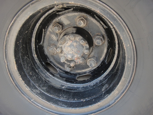 รับมัดจำแล้วครับ ขาย ISUZU NPR  ห้างแท้ ปี 37