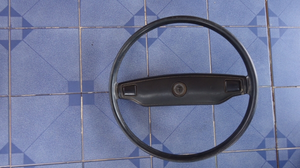 พวงมาลัยRN20