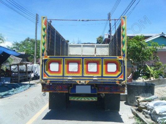 รถบรรทุก 6 ล้อดั๊มพ์ ยี่ห้อ HINO รุ่น HITECH