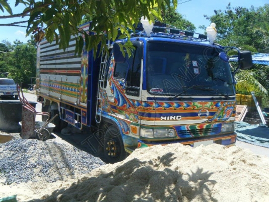 รถบรรทุก 6 ล้อดั๊มพ์ ยี่ห้อ HINO รุ่น HITECH