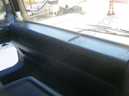 รถบรรทุก 6 ล้อดั๊มพ์ ยี่ห้อ HINO รุ่น HITECH