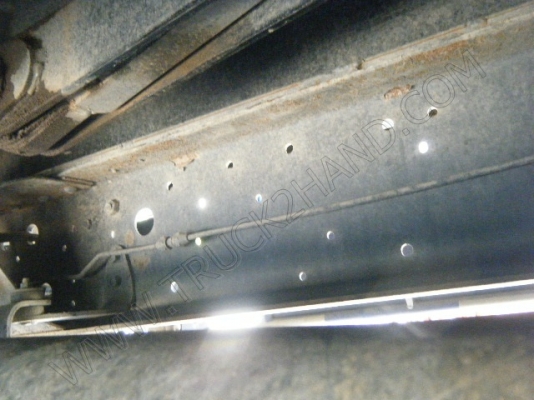 รถบรรทุก 6 ล้อดั๊มพ์ ยี่ห้อ HINO รุ่น HITECH