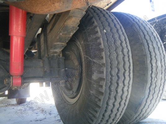 รถบรรทุก 6 ล้อดั๊มพ์ ยี่ห้อ HINO รุ่น HITECH