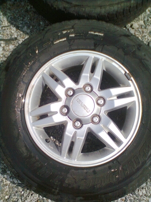 ขายแม็กพร้อมยาง ISUZU ขอบ16