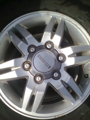 ขายแม็กพร้อมยาง ISUZU ขอบ16