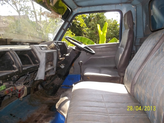 ขายอิซูสุุุุ6ล้อพร้อมใช้  เครื่อง 100แรง  คัชซีสวย ประหยัดสุดๆ