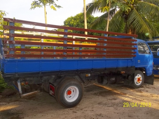 ขายอิซูสุุุุ6ล้อพร้อมใช้  เครื่อง 100แรง  คัชซีสวย ประหยัดสุดๆ