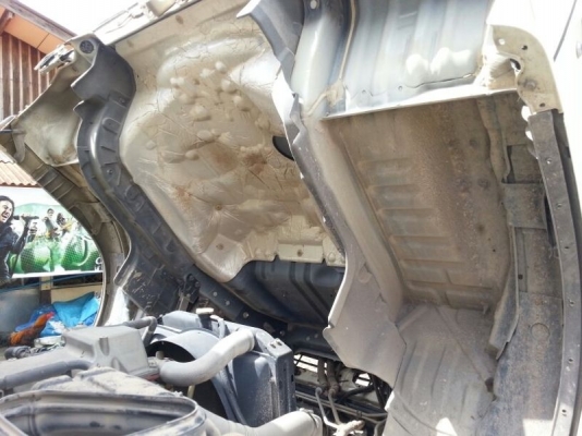 รถฮีโน่ 6 ล้อดั๊ม FC9J 150 แรงม้า ปี 53 รถวิ่ง 12x,xxx กม.  สนใจติดต่อ 081 - 6079515