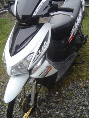 Click สีขาว รถสวย เครื่องเดิม ครบ