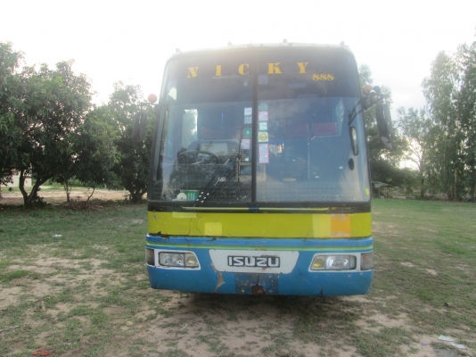 ขายรถบัส อีซุซุ เครื่อง 260 แอร์ ขายรถบัส อีซุซุ เครื่อง 260 แอร์