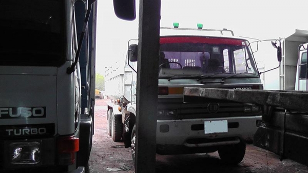 ขายรถไร้งานจอดเยอะ10ล้อดั้มพ์นิสสันยูดี 2เพลา 230 เเรงม้า สภาพดี สนใจรายละเอียดเพิ่มเติมโทรได้ 087-2976734