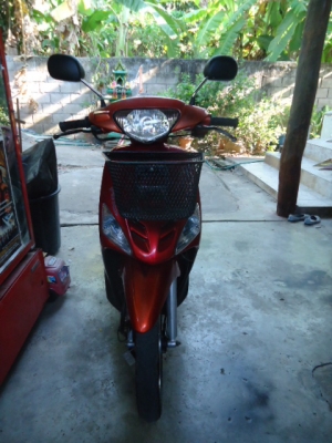 ขายYAMAHA MIO ปี 50 รุ่นหนังสือจีน สภาพเดิมๆ สวยๆใช้งานดี 12000