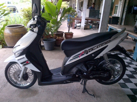 ขาย!ฮอนด้าคลิ๊กเพล์ ปี51 รถเครื่องเดิมแน่นๆ พร้อมใช้ ทะเบียน+เอกสารโอน ภาษีไม่หมด 088-2197709
